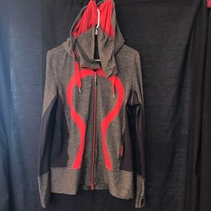 Lululemon long sleeved lightweight jacket